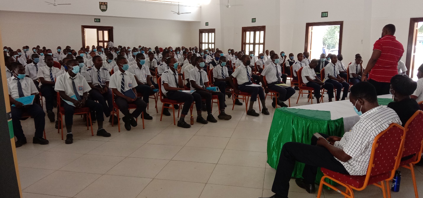 A CAREER DAY FOR TUM PROSPECTS